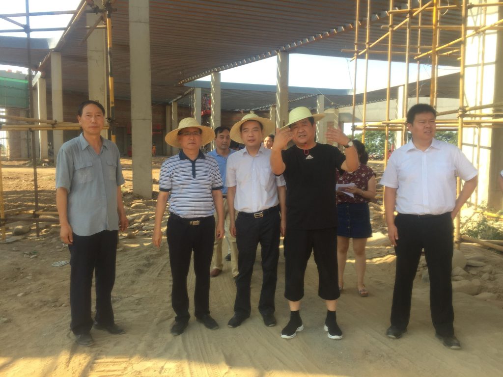 周至县委杨向喜书记到秦岭国家植物园调研